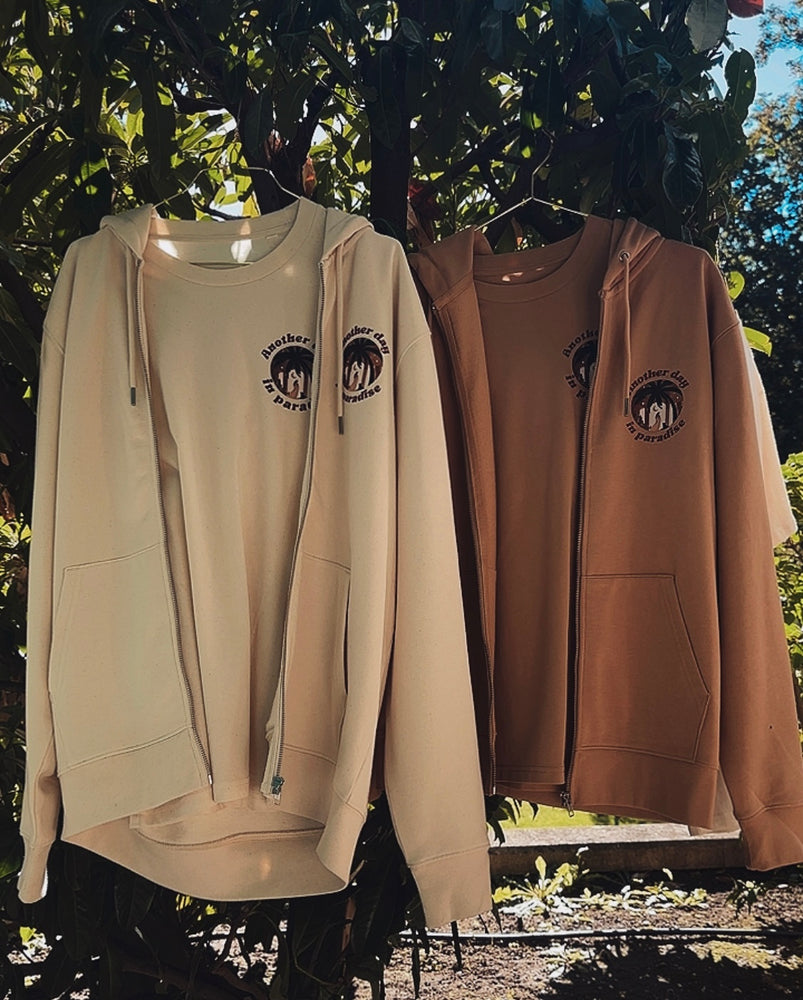 New ! “Another day in paradise“ - Organic zip hoodie in natural raw and latte