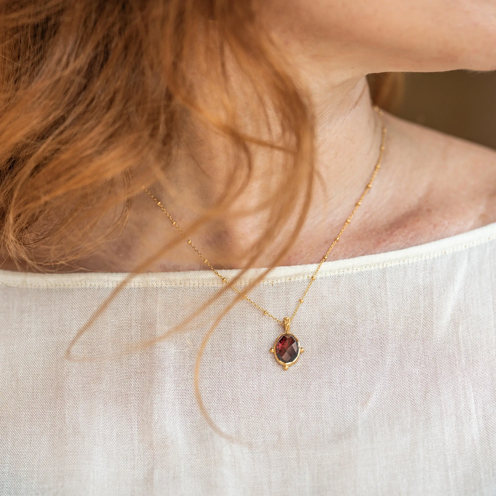 New ! Unbreakable Heart • necklace