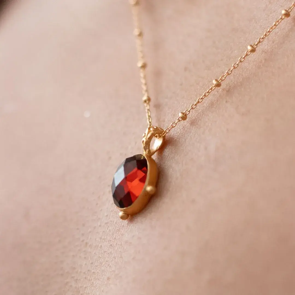 New ! Unbreakable Heart • necklace